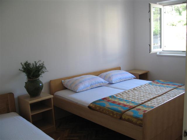 Apartmány Ljiljana AP4 (5+0)