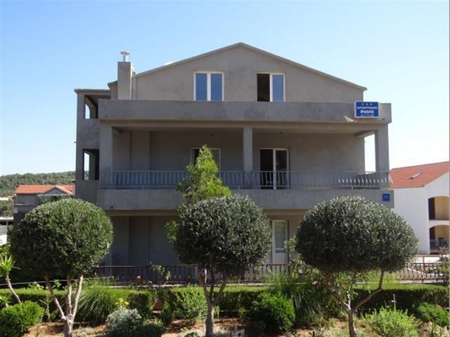 Apartmány Petrić - Stari Grad - AP3 (4+1)