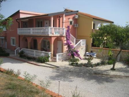 Apartmány Erdeljac - Nin AP1 (4+1)