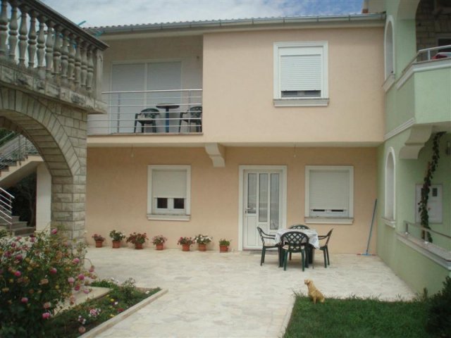 Apartmány T & T - Biograd na Moru AP1 (4+2)