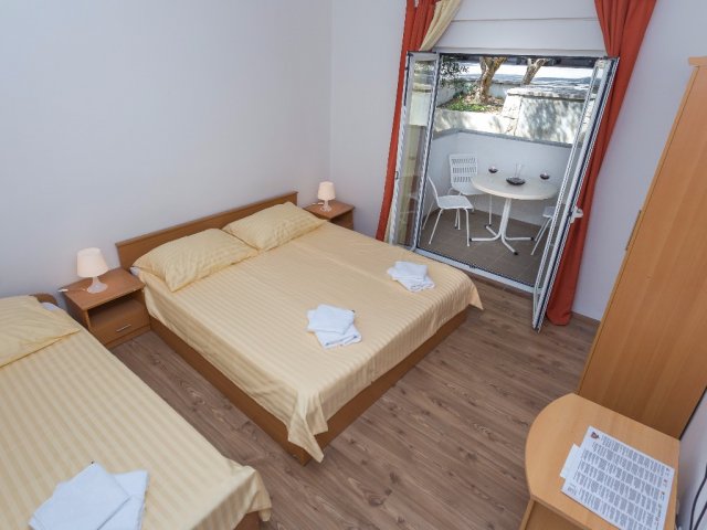 Apartmány Antea a Magdalena - Pirovac AP2 (2+1)