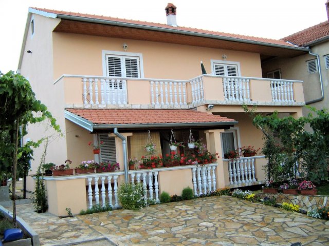 Apartmány Bencic - Tkon, Kraj AP2 (4+1)