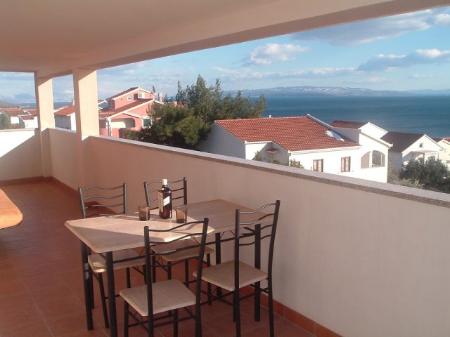 Kovacevic Appartements - Okrug Gornji mit Terrasse und Meerblick