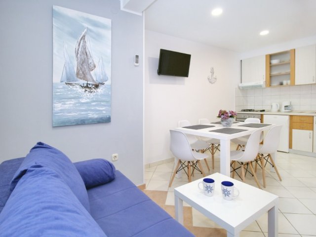 Apartments Miovic