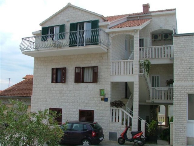 Apartmani Bol Brač Hrvatska – Jelavić AP4 (3+1)