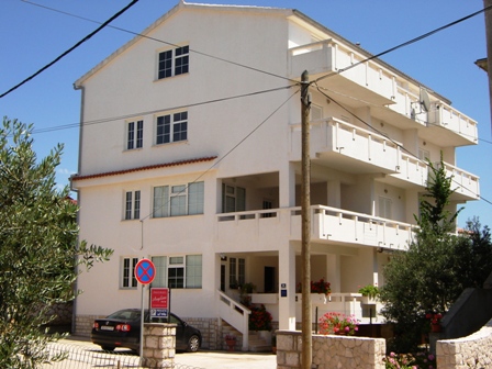 Apartmani Angelina - Novalja AP1 (2+0)