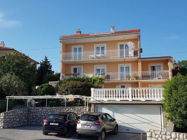 Apartmani Ana AP D 8+2